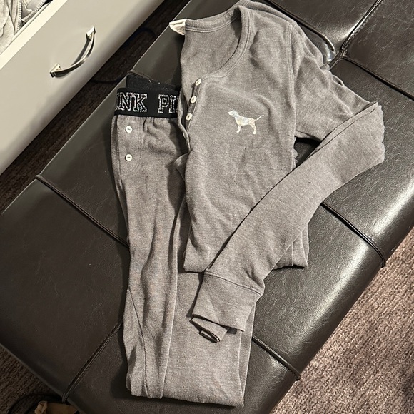 PINK Victoria's Secret Gray Pajama Set - Picture 1 of 1